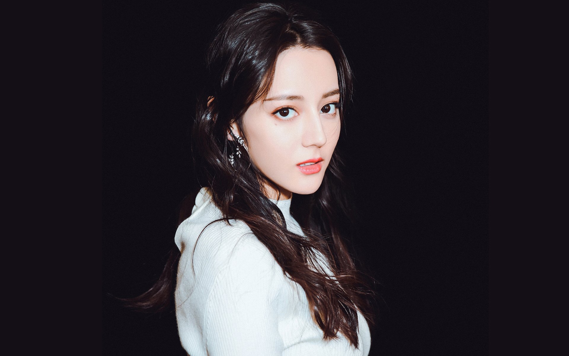 爱游戏娱乐-马刺将建“篮球哲学图书馆”，保留波波维奇训练笔记，波波维奇和马刺的合同