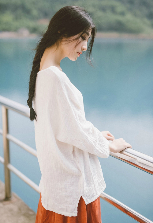 爱游戏 电竞-摩洛哥骑手哈立德·阿卜杜拉在2024年巴黎奥运会盛装舞步比赛中以“Aladdin”马匹获得第15名，展现坚韧精神。