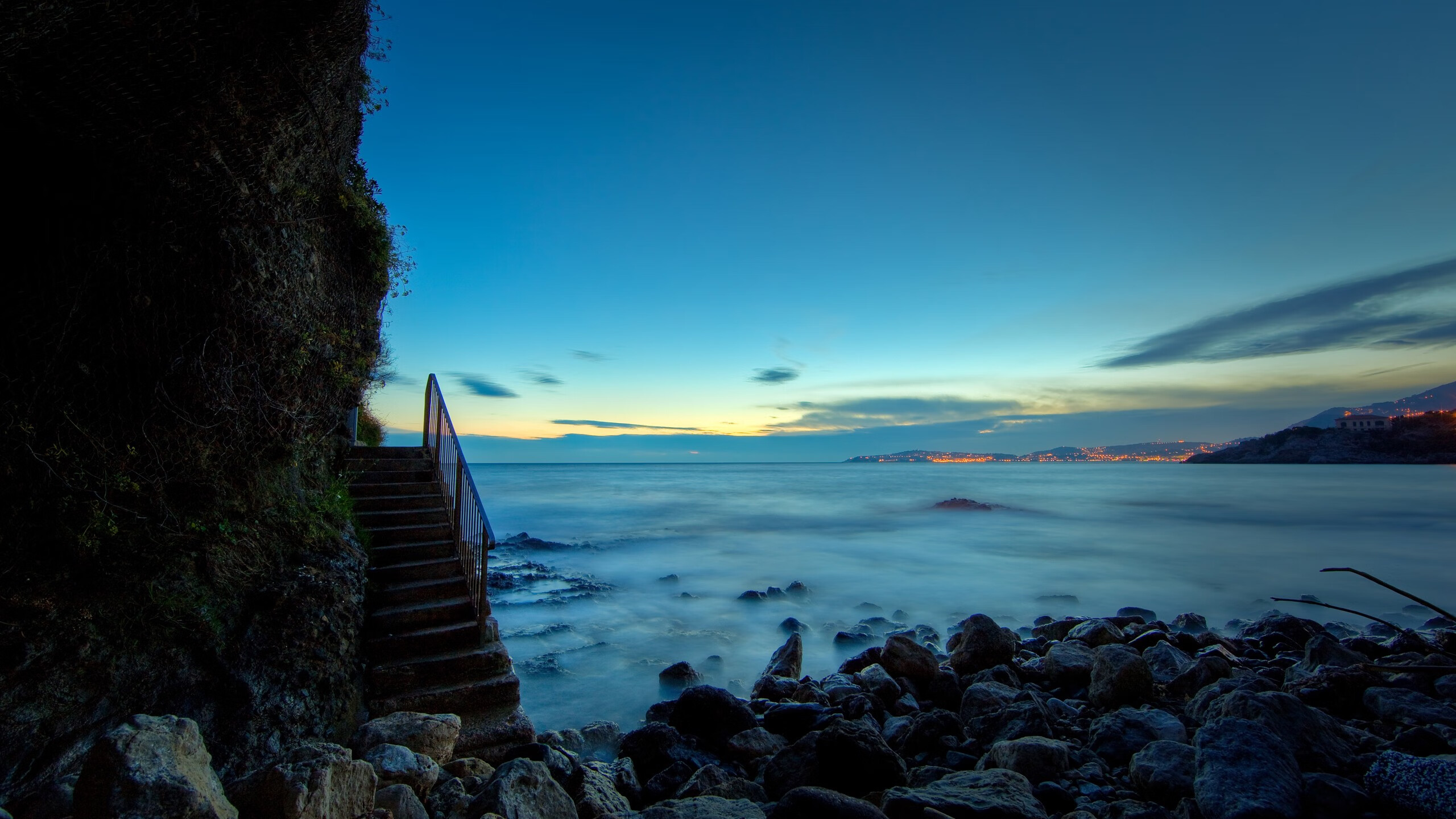 曼联逆转胜利,重返英超积分榜前列,曼联最新积分英超