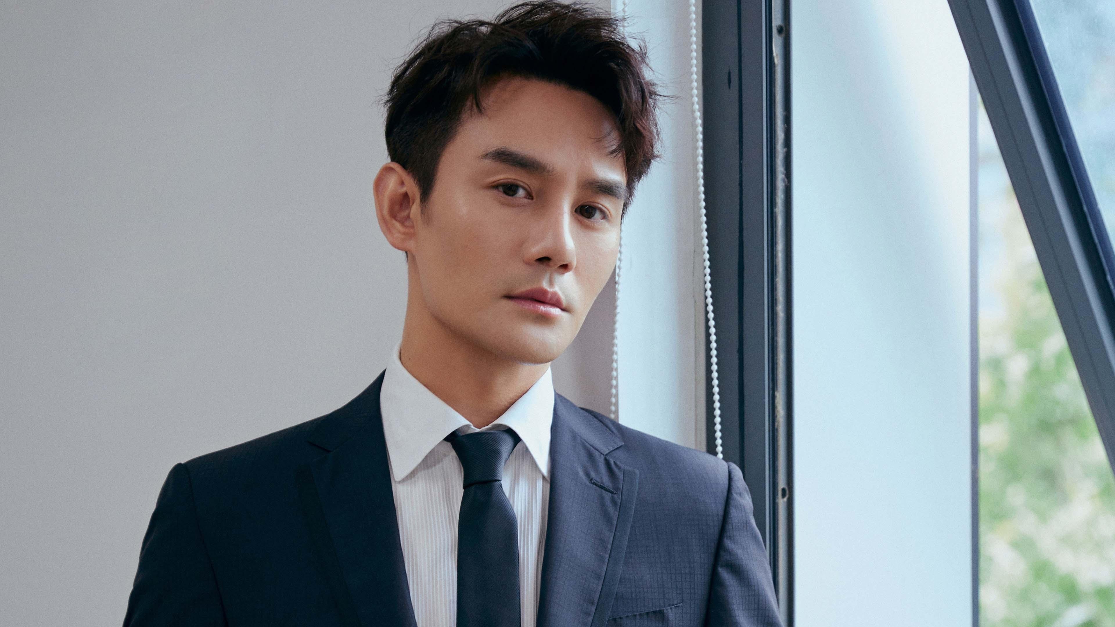 朱婷现身大学讲座鼓励热爱体育,朱婷接受采访视频2020